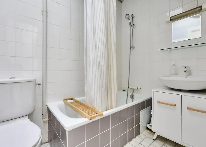 Cozy For 4 People - 20